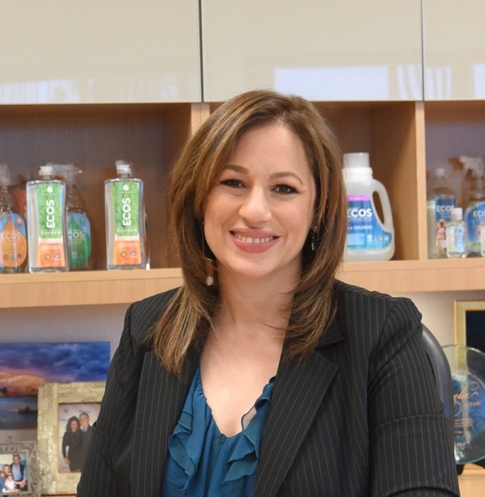 Image of Kelly Vlahakis-Hanks