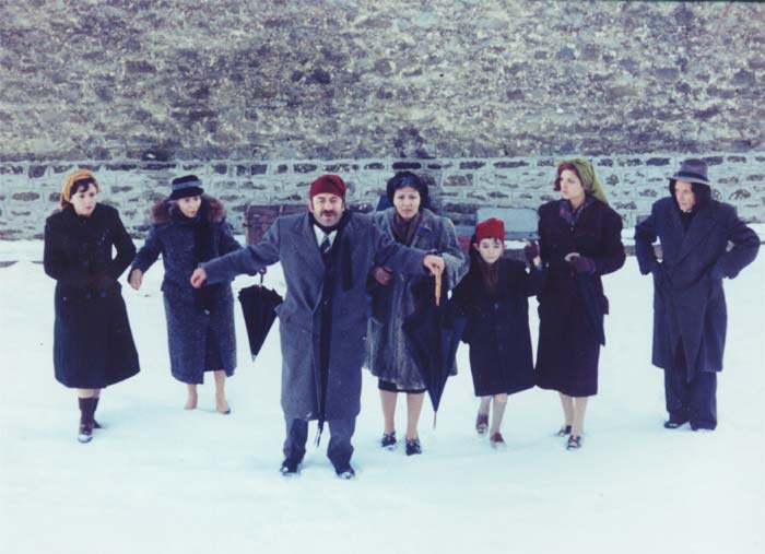 Angelopoulos Retrospective: The Travelling Players