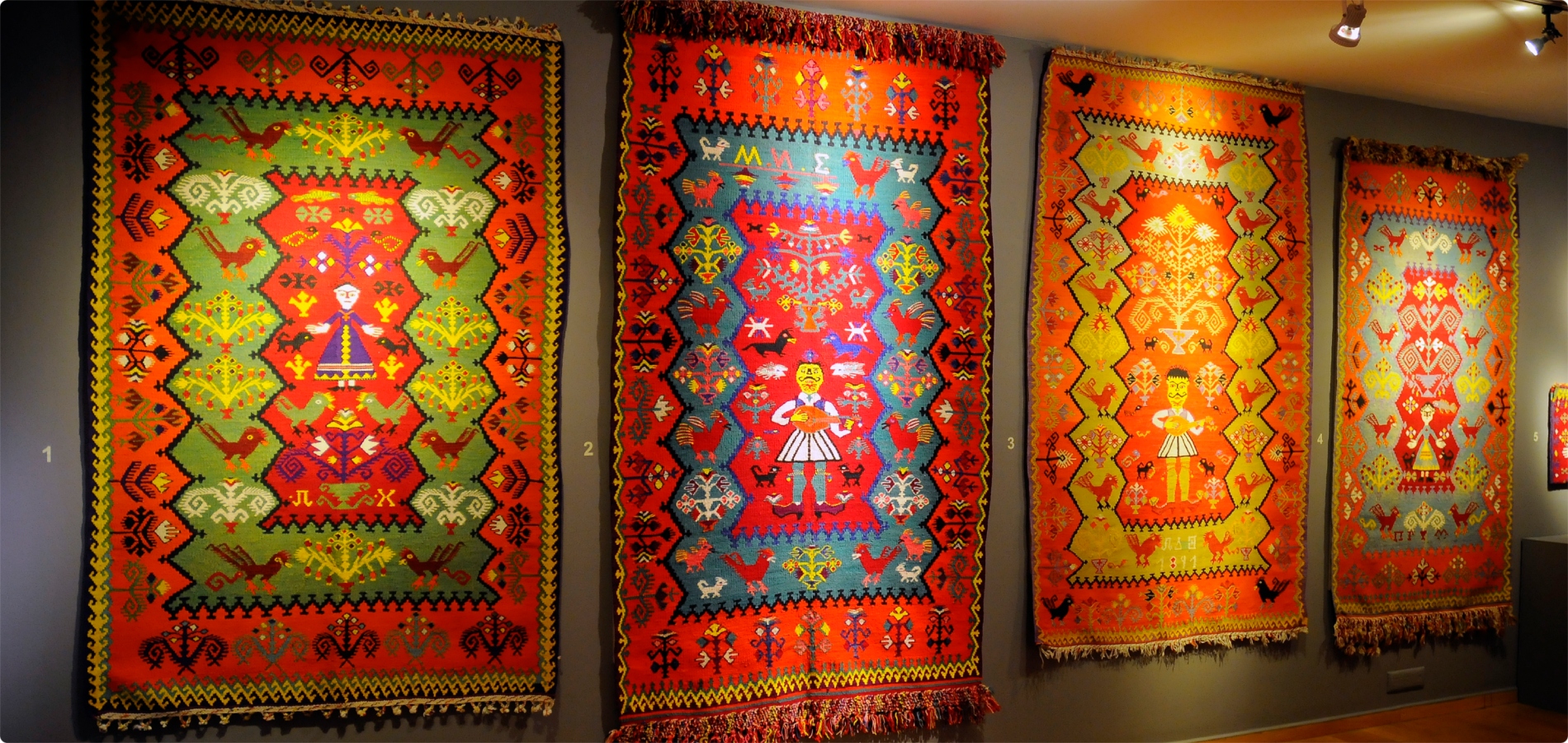 Geraki Weave patterns